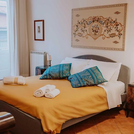 San Gregorio Luxury Apartments Наполи Екстериор снимка