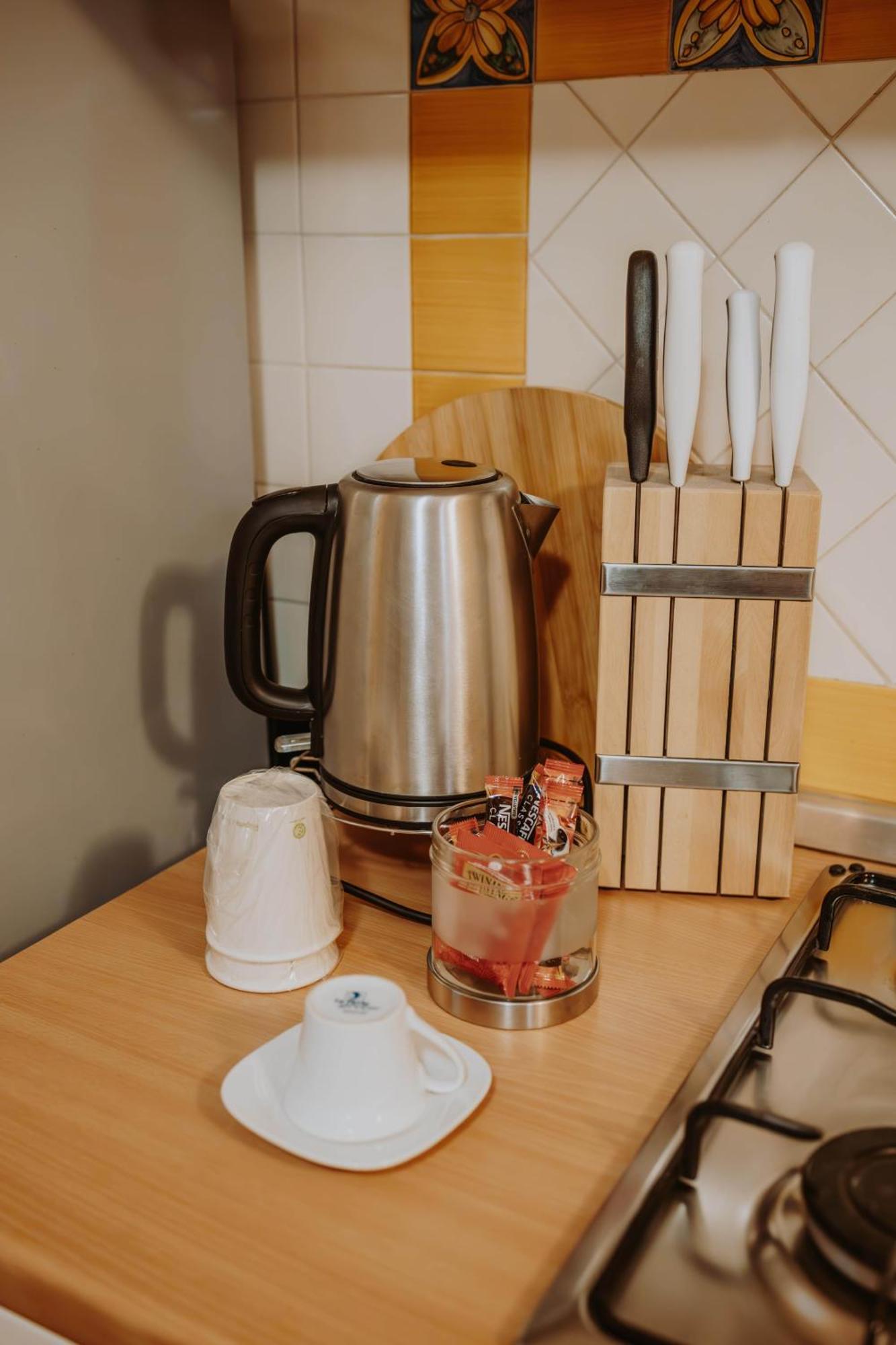 San Gregorio Luxury Apartments Наполи Екстериор снимка